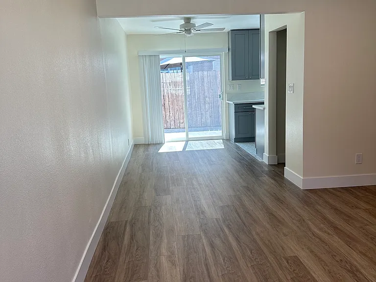 4545 Canoga St #B — Photo 3