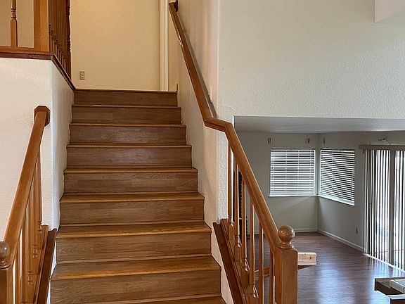 3rd image of 1011 Keiko St