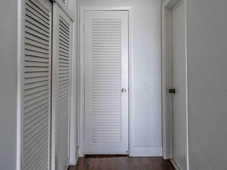 7927 East Dr #274 — Photo 21