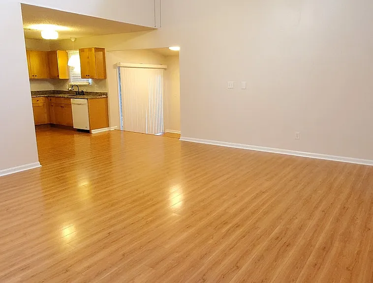 4941 Easy St — Photo 6