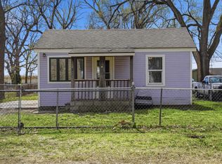1209 NW Laurent St, Topeka, KS 66608