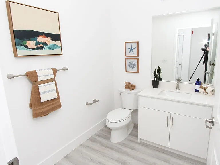 The Apartments at Santana Ranch — Photo 11