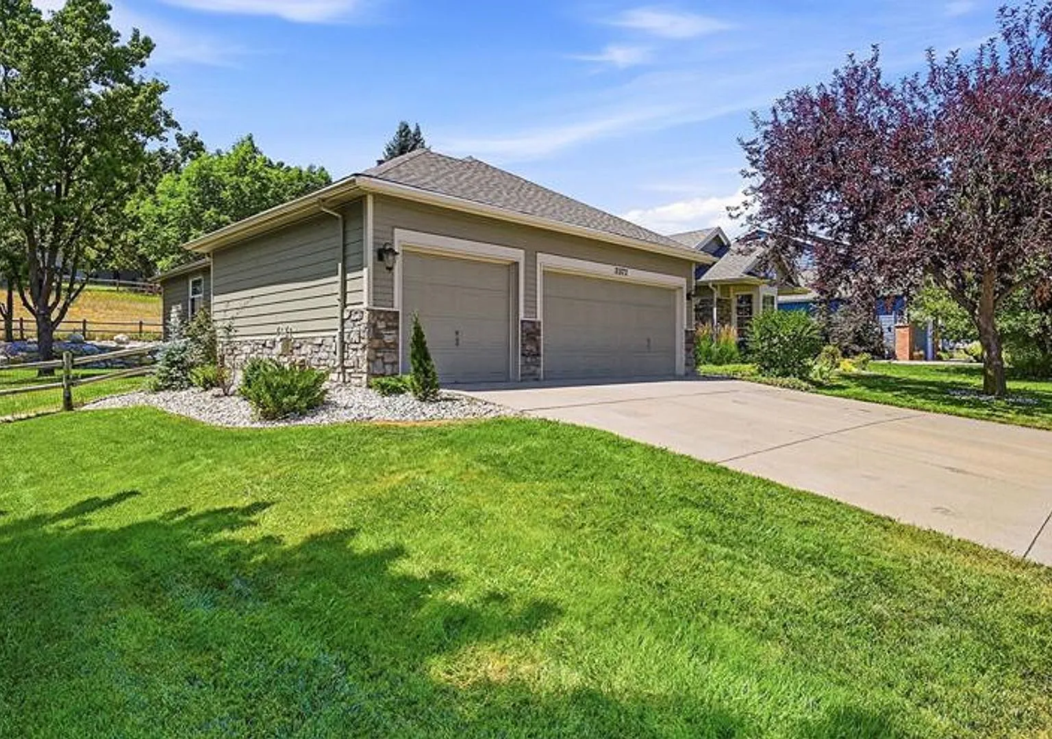Beautiful Clean Ranch in Riverwest — Photo 2