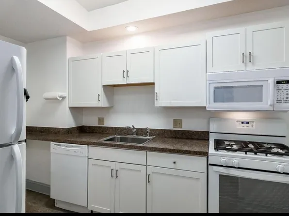 128 E Duncan St, Columbus, OH 43202