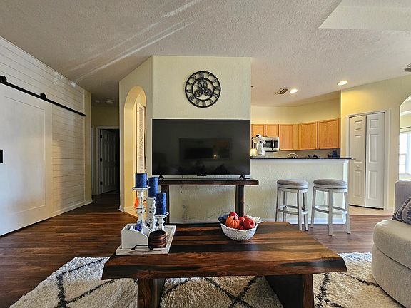 5th image of 300 Via Castilla St Unit 202-1-1