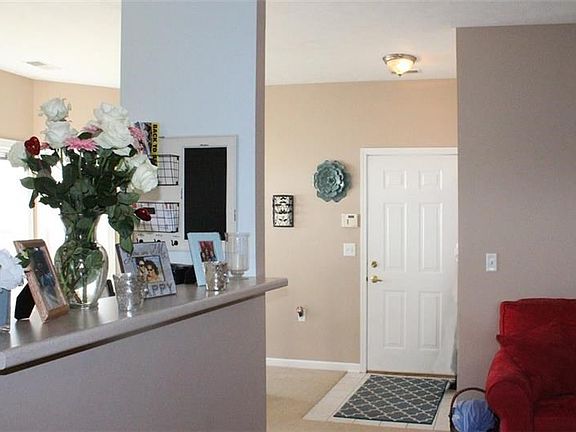 Warm and welcoming entry and open floor plan