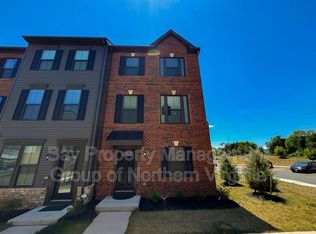 13993 Airfoil Rd, Herndon, VA 20171