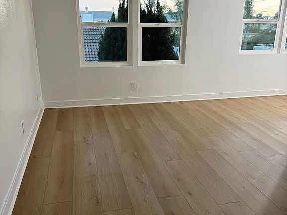 2nd image of 1031 N Banning Blvd #F