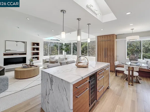 3674 Rossmoor Pkwy APT 7, Walnut Creek, CA 94595