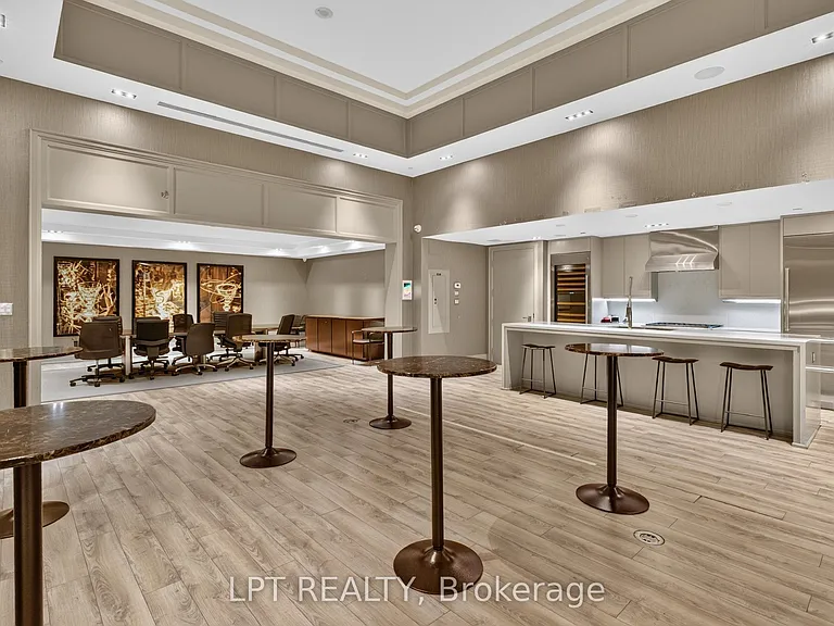 111 Champagne Ave S #307 — Photo 31