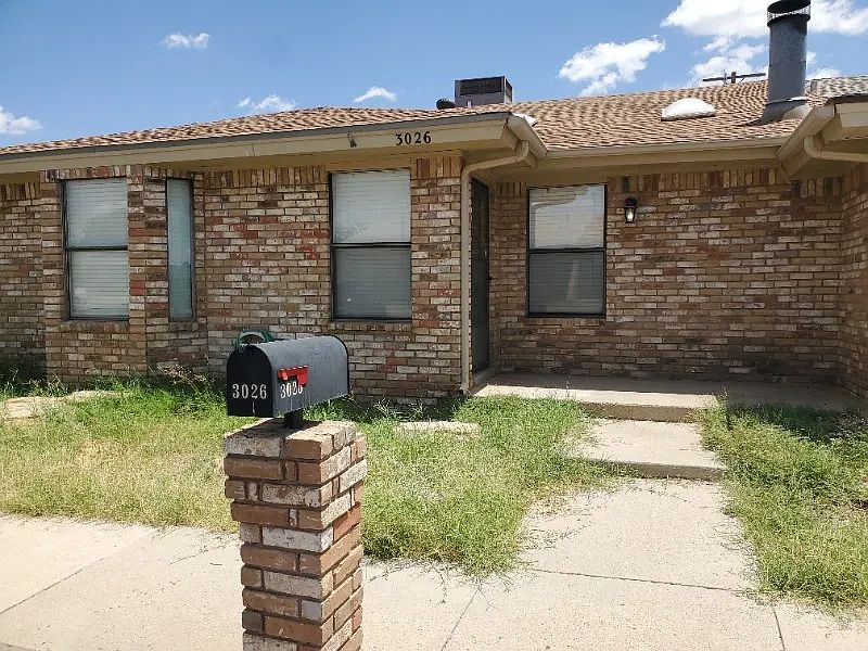 1st image of 3026 N Houston St