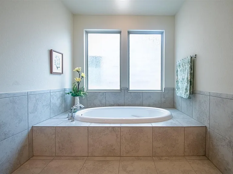 18303 Chester Meadow Ln — Photo 28