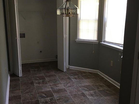 5th image of 7857 Dogwood Way