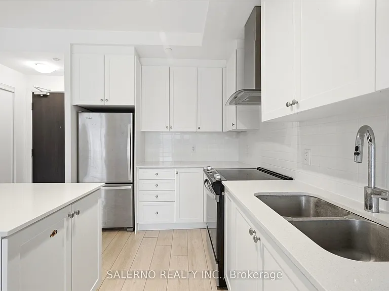 55 Duke St W #329 — Photo 7
