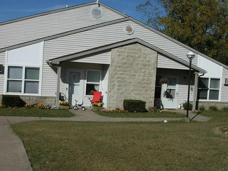 Jordyn Terrace Apartments — Photo 14