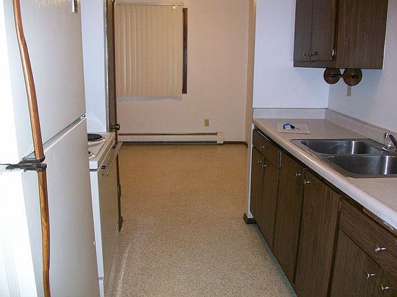 4th image of 4570-4610 S Logan Ave #11519409