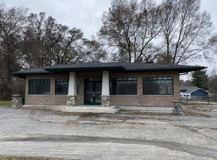 821 W State Route 120, McHenry, IL 60051