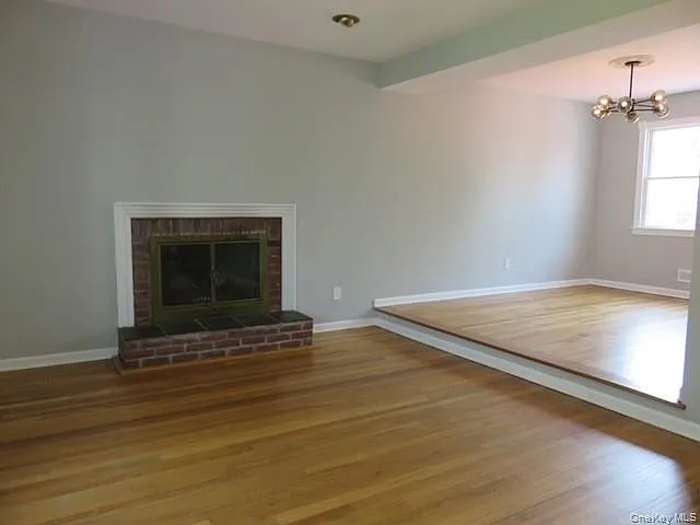 10 Elderwood Ln — Photo 13