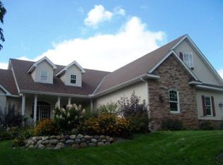 1560 Sims Rd NW, Oak Grove, MN 55011