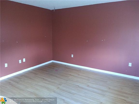 3rd image of 2878 Donnelly Dr APT 101
