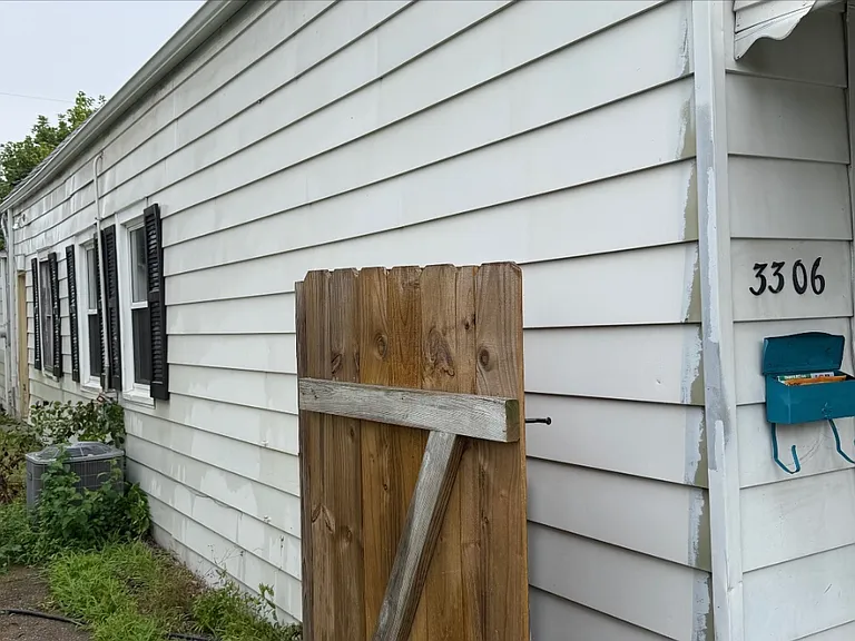 3306 Forest Ave — Photo 4