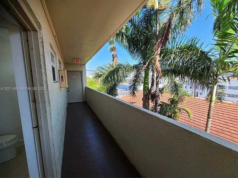 1612 Jefferson Ave #403 — Photo 45