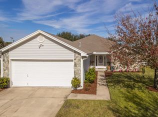 2257 W Peerless Ln, Jacksonville, FL 32246
