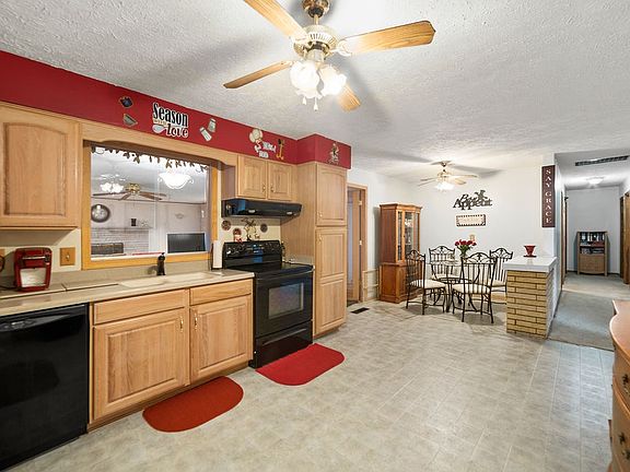 5th image of 4608 N Rosewood Ave