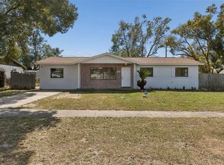 1402 Rolling Green Dr, Apopka, FL 32703