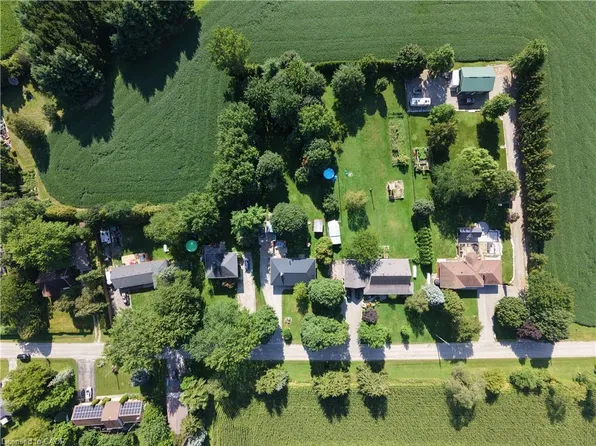 670 Thompson Rd, Hamilton, ON L0R 2B0