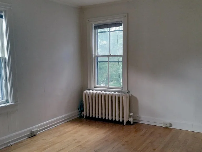 31 School St #4 — Photo 19