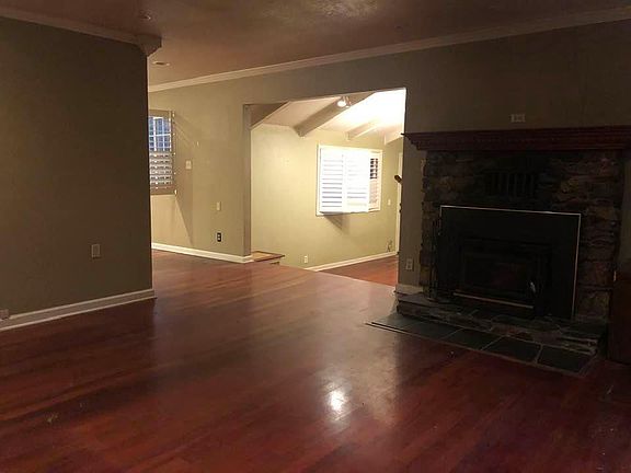 3rd image of 21807 Joyce Ct