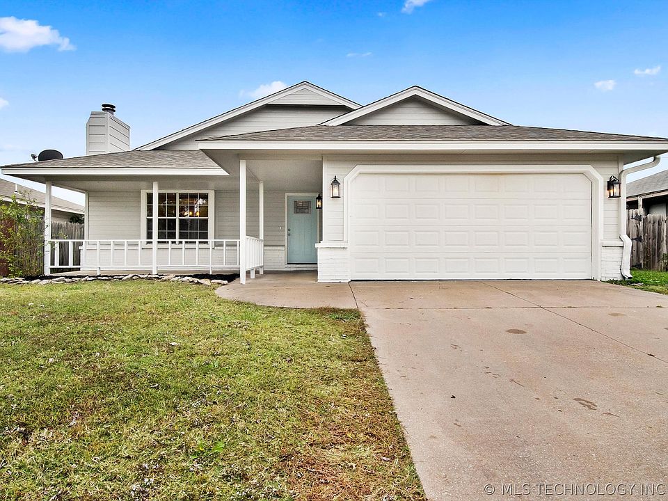 1st image of 24942 S Heartwood Dr