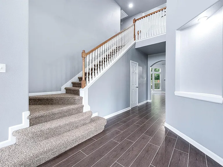 3720 Armand Dr — Photo 9