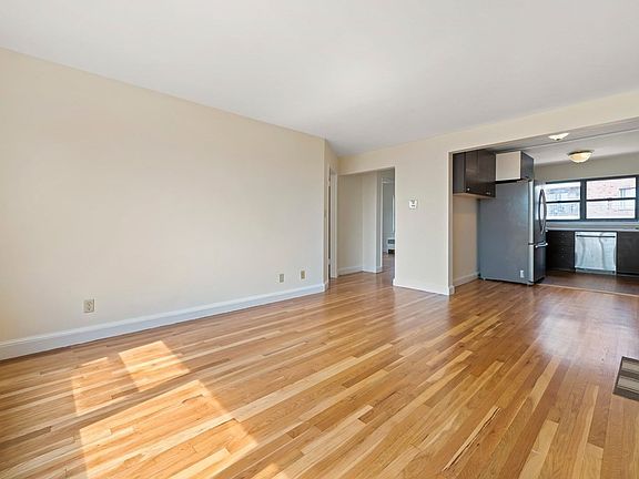 4th image of 105 Nahant St Unit 6