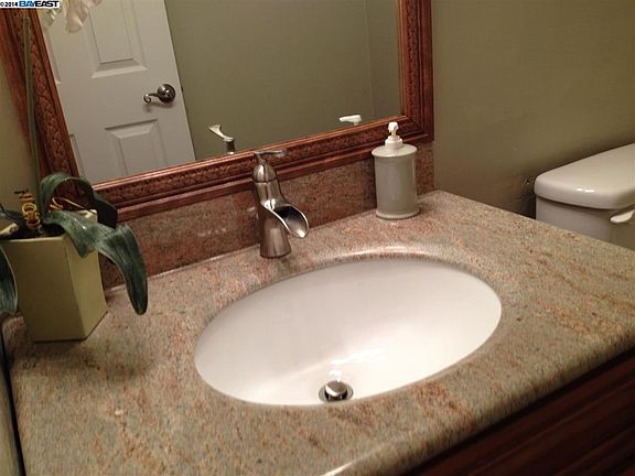 4th image of 2355 Royal Ann Dr