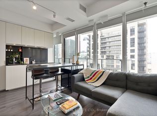 77 Shuter St #2501, Toronto, ON M5B 0B8