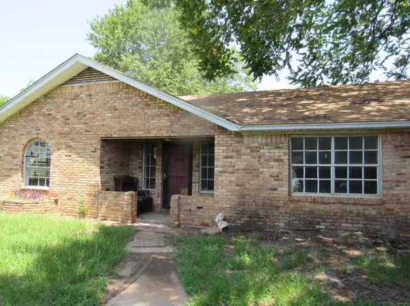 1601 East St #31, Kilgore, TX 75662