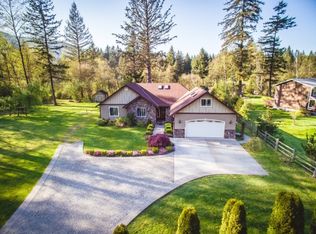6350 Isenhart Ln, Maple Falls, WA 98266