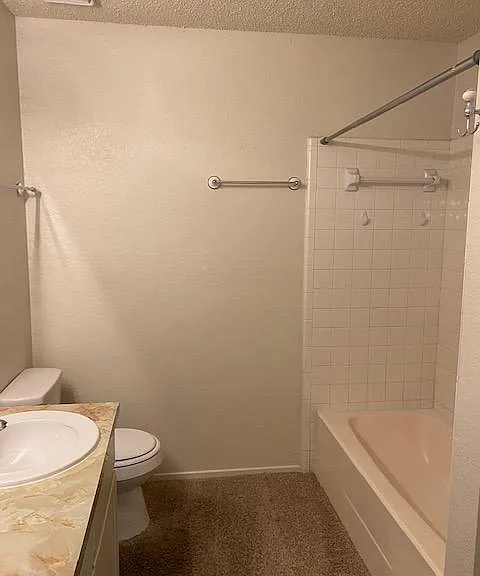 904 Cottonwood Trl #B — Photo 10