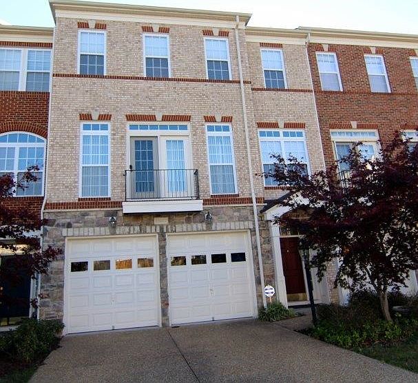 1st image of 21987 Windy Oaks Sq