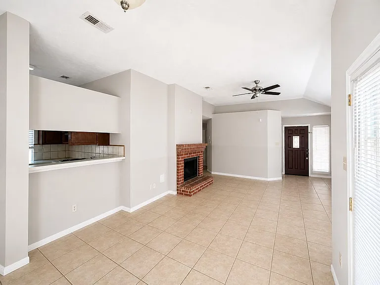7142 River Garden Dr — Photo 6