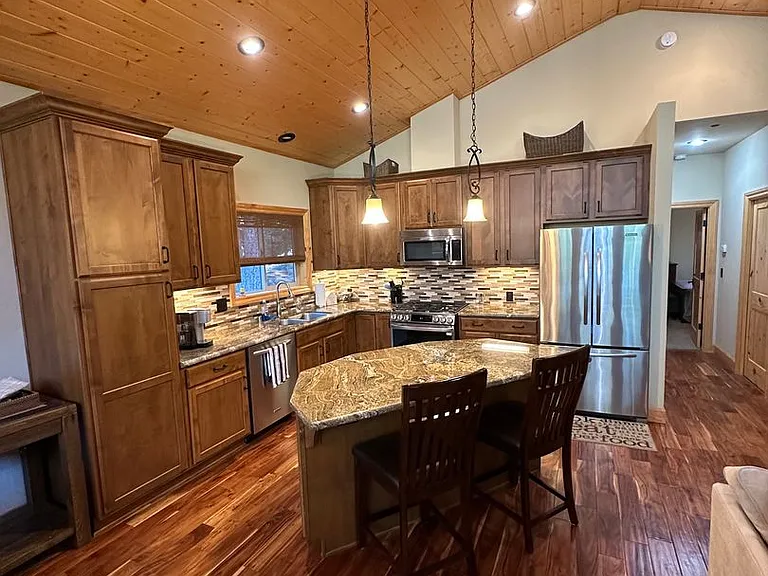 11913 Snowpeak Way — Photo 8