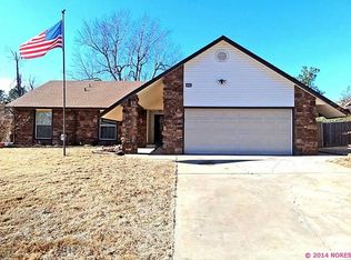 2609 W El Paso St, Broken Arrow, OK 74012