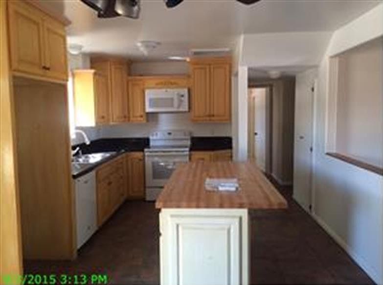 2nd image of 44409 8th St E