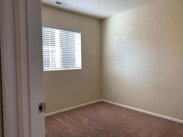 6659 Inlay St SE — Photo 16
