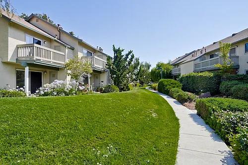 1006 Summerplace Dr Photo 1