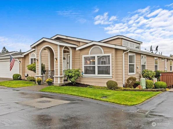 24057 222nd Avenue SE, Maple Valley, WA 98038