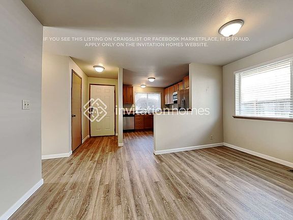 5th image of 3113 57th Ave NE