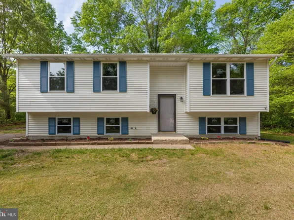 6765 Aralia Ave, Saint Leonard, MD 20685